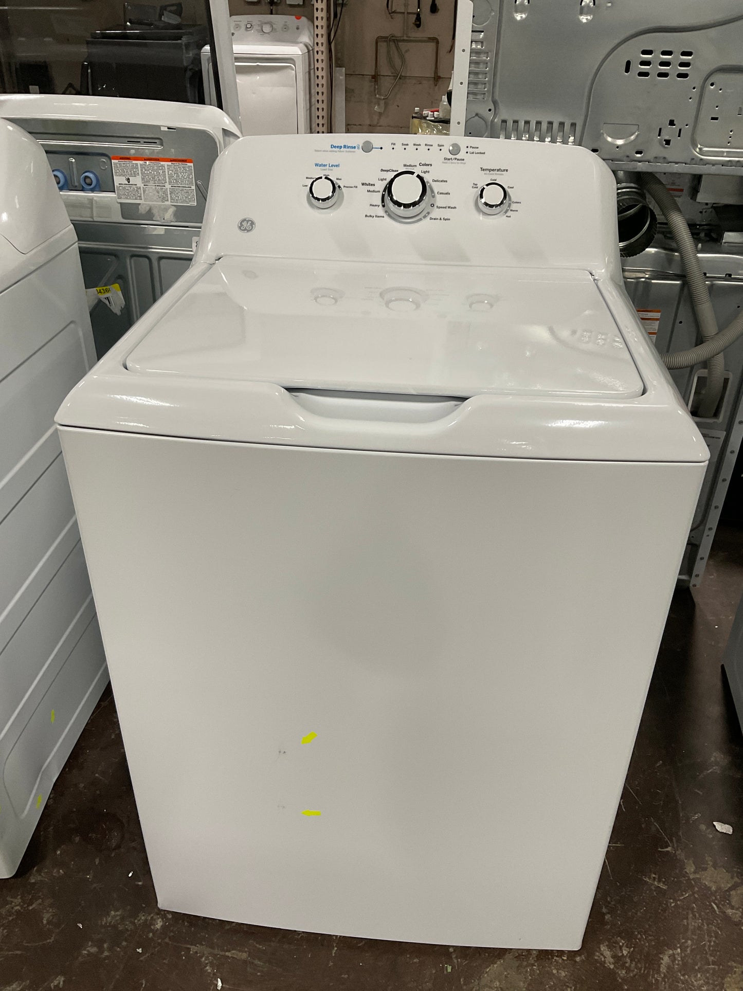 Front view, door closed