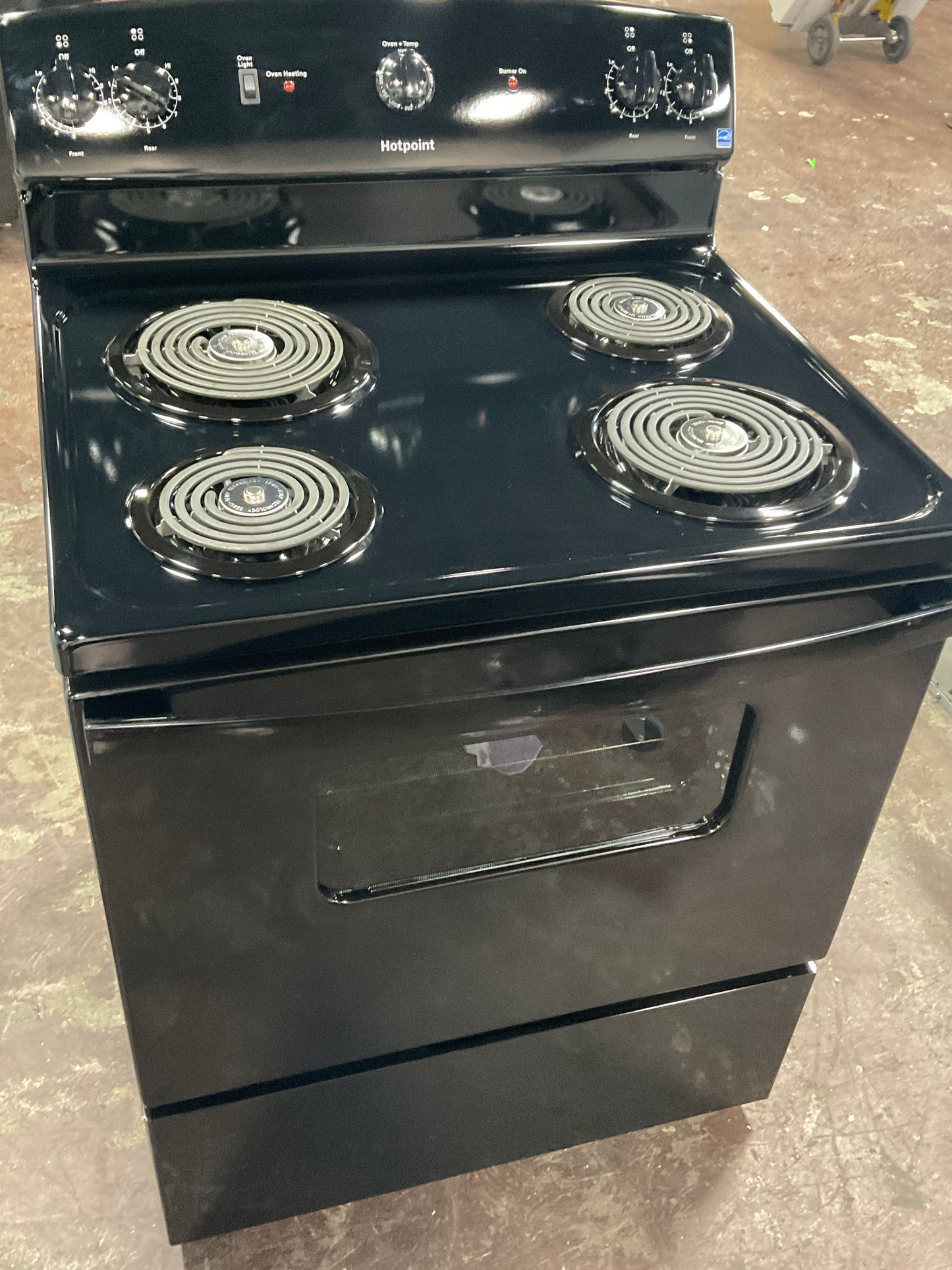 Front view, oven-door closed