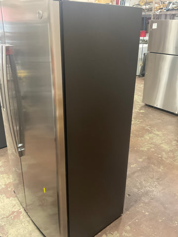 Refrigerator of model GZS22IYNFS. Image # 4: GE® 21.8 Cu. Ft. Counter-Depth Fingerprint Resistant Side-By-Side Refrigerator