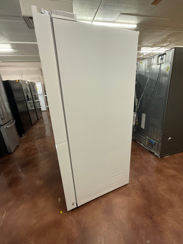 Refrigerator of model LRSXS2706W. Image # 5: LG 27 cu. ft. Side-by-Side Refrigerator with Smooth Touch Ice Dispenser