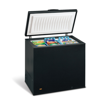 Freezer of model EFRF7003_BLACK_6COM. Image # 1: Frigidaire 7.0 Cu. ft. Chest Freezer, EFRF7003, Black
